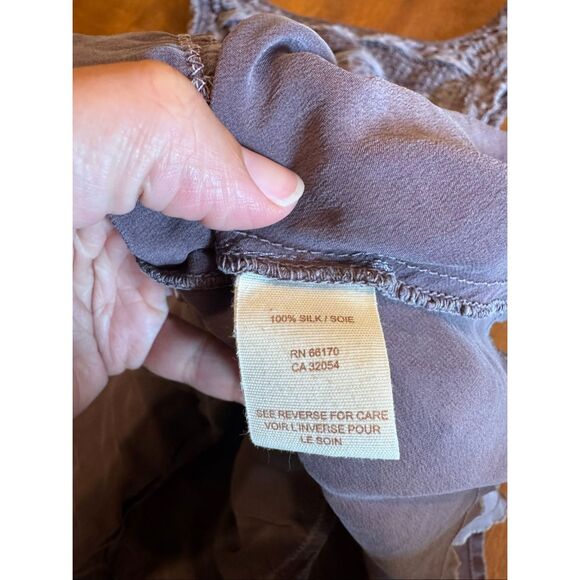 Woman’s 100% Silk free people top size 10 women’s - Picture 4 of 6